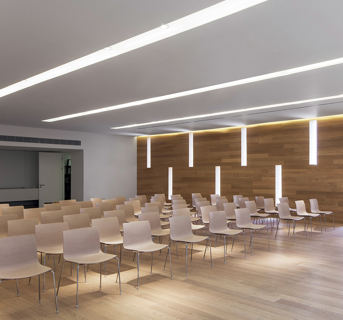 开云（中国） - 坐具|餐椅|办公家具|设计师家具|Catifa 46 餐椅